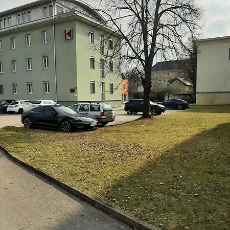 ホステル Kolpinghaus フィラハ