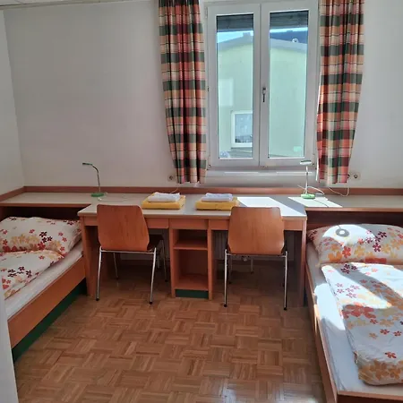 Kolpinghaus אכסניה