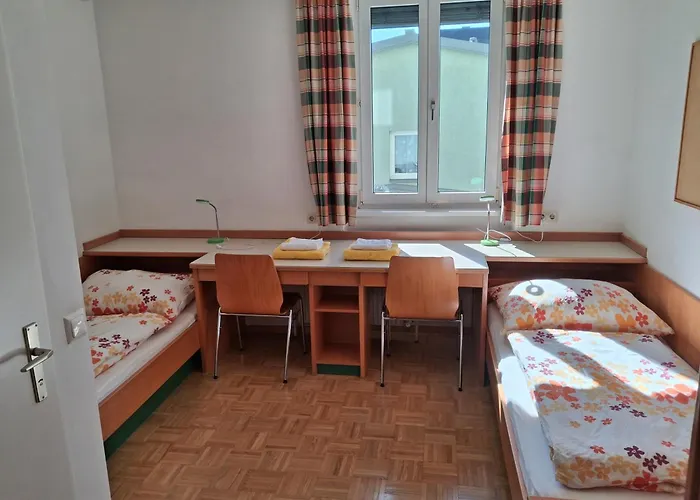 Kolpinghaus אכסניה